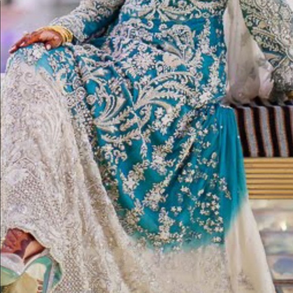 Bridal maxi Pakistani Indian dress in new condition - Picture 1 of 13